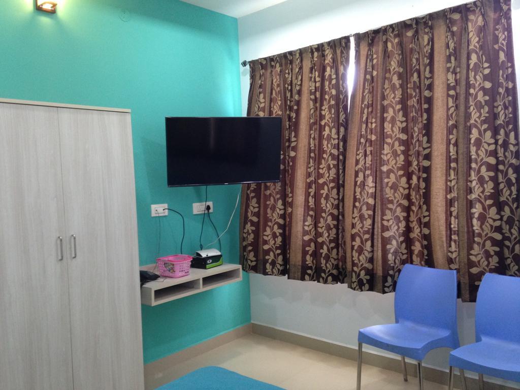 Oyo 4355 Goodland Inn Chennai Extérieur photo