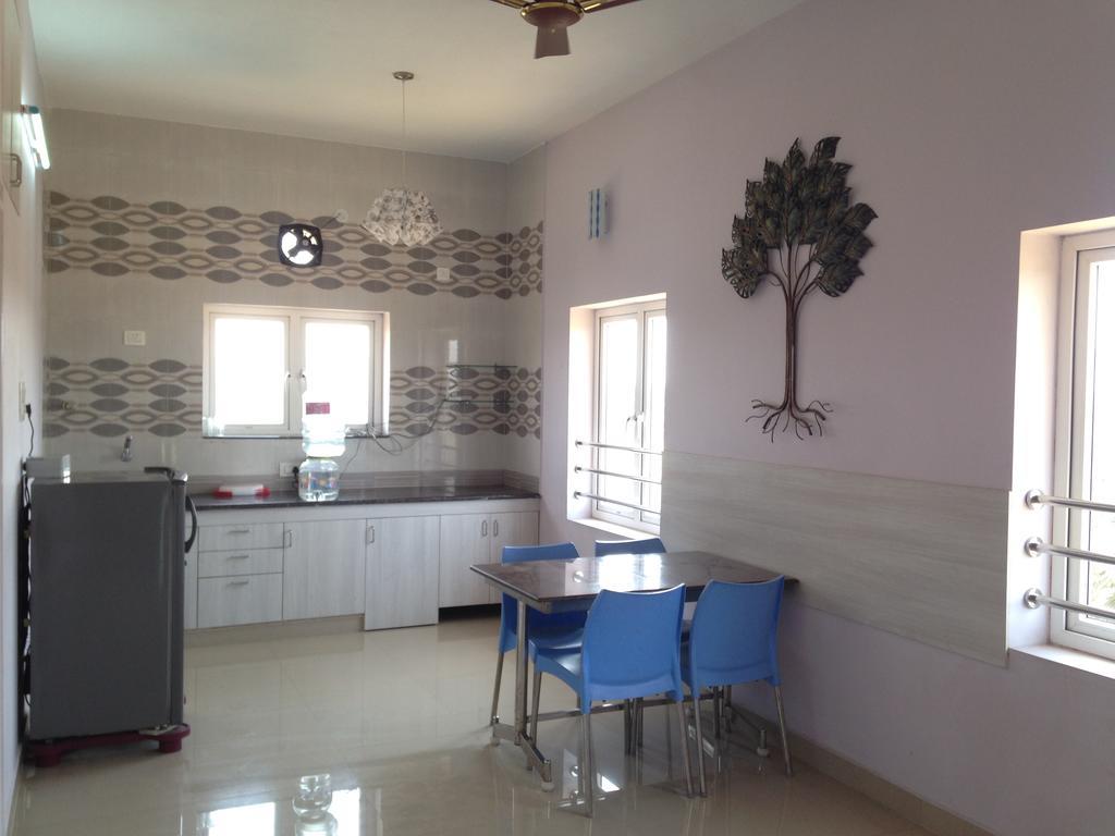 Oyo 4355 Goodland Inn Chennai Extérieur photo